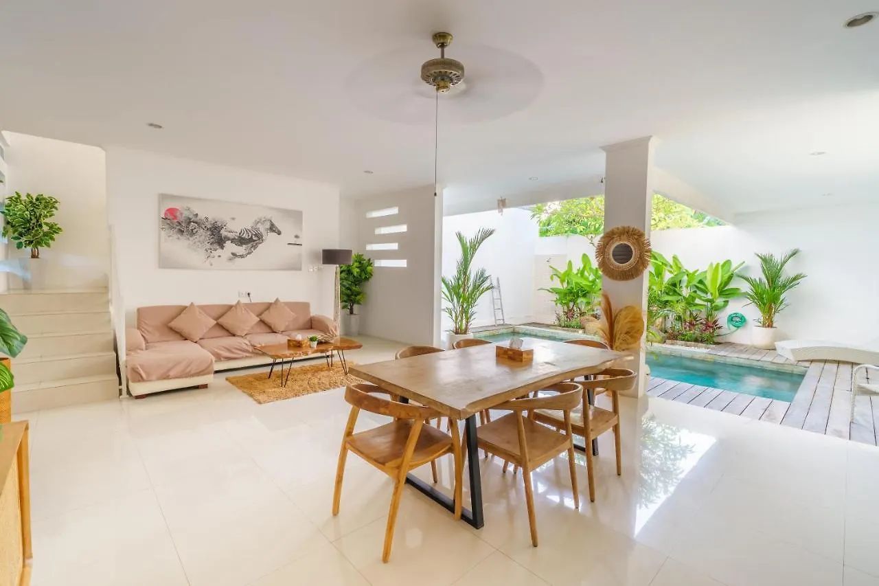 Selog Seven Villa Seminyak  Seminyak (Bali)